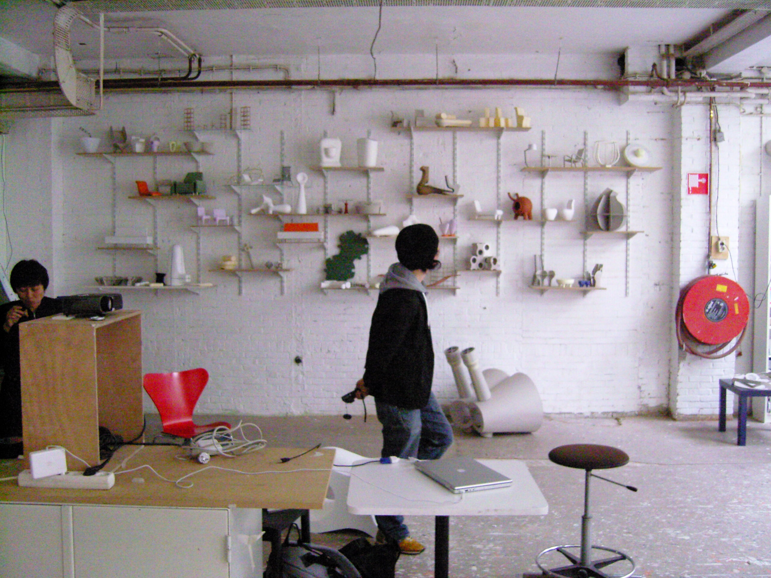 07-Satyendra-Pakhale-Studio-Practice