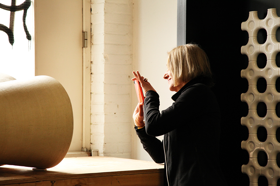 20140130-Caroline-Baumann-Satyendra-Pakhale-studio-visit-05